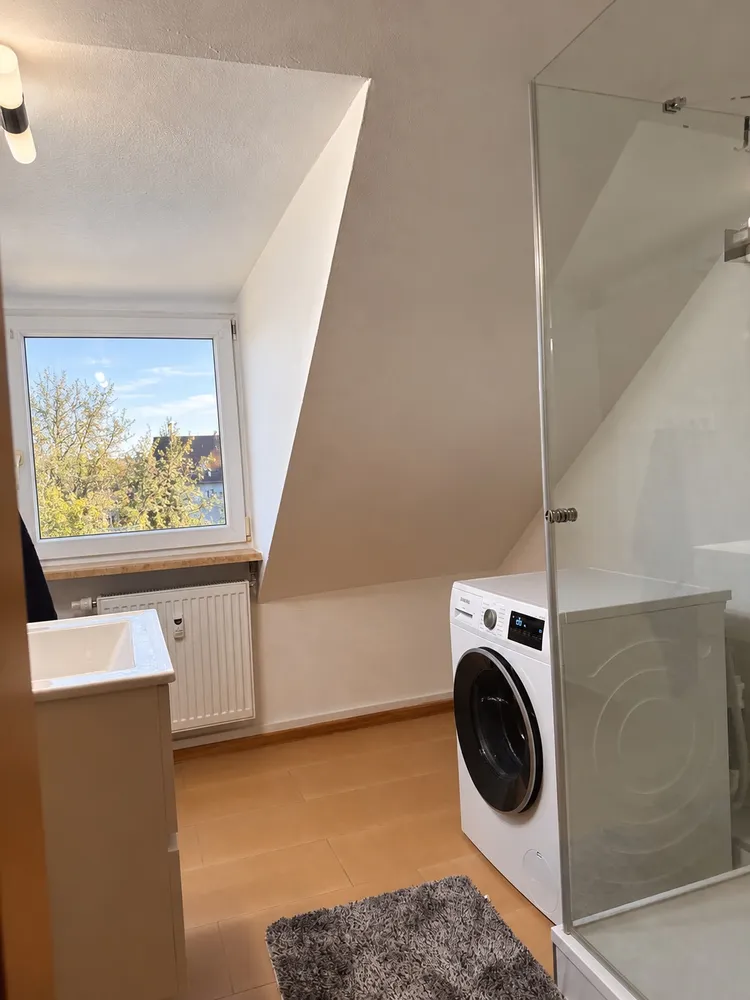Shared room with 13 m² in Munich – Photo 1