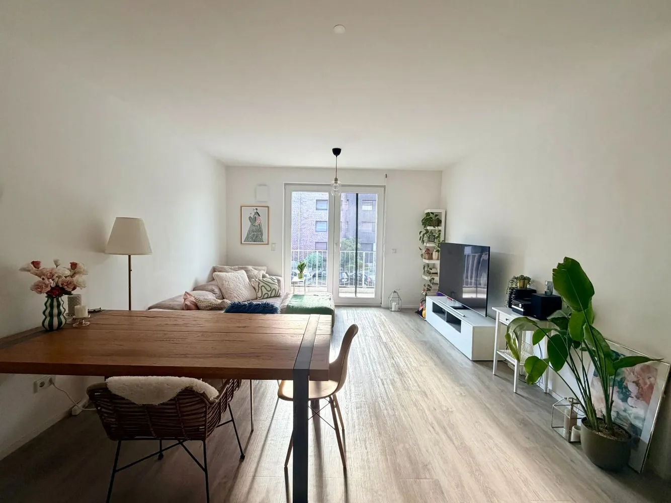 3 room apartment with 75 m² in Cologne – Photo 1