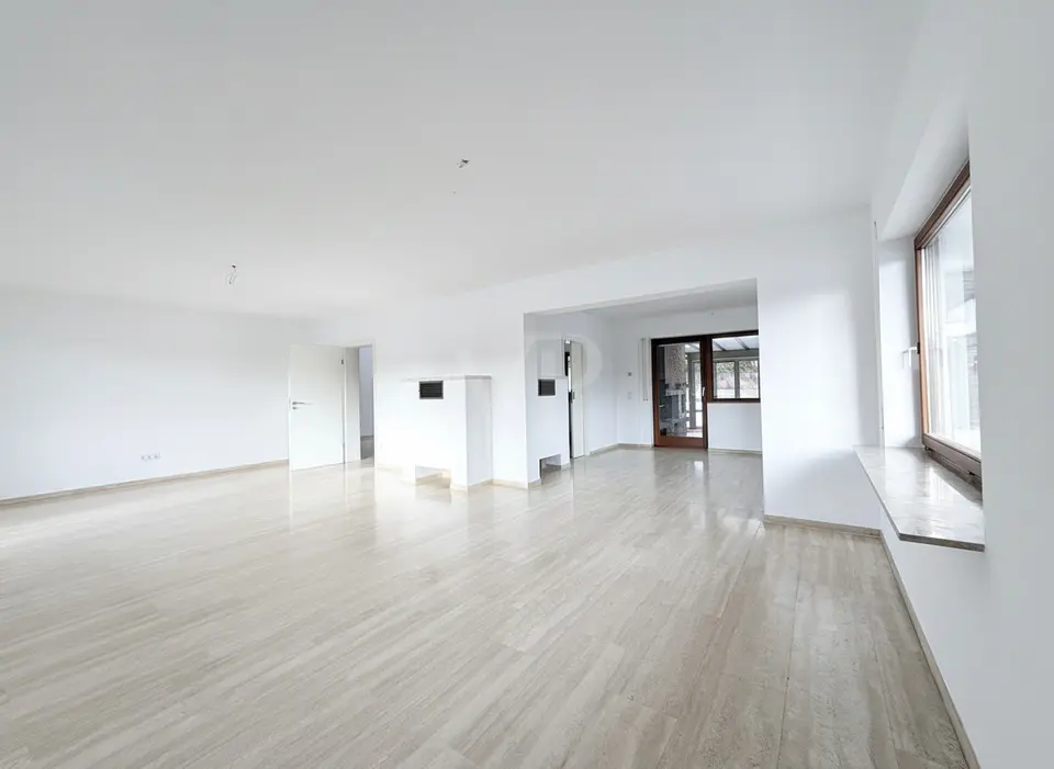 5 Zimmer Wohnung mit 212 m² in Pforzheim – Bild 4