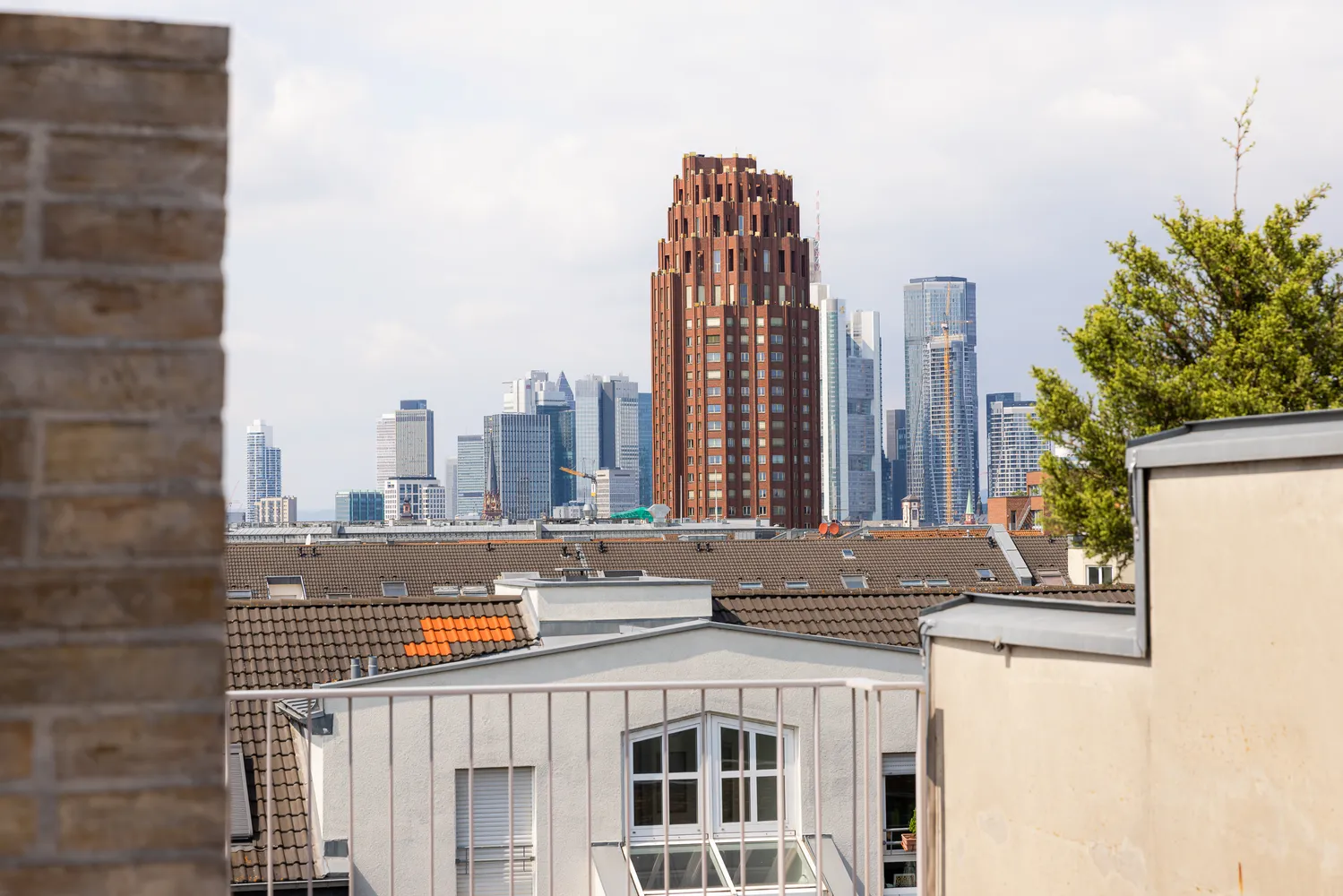 6 Zimmer Wohnung mit 334 m² in Frankfurt am Main – Bild 12