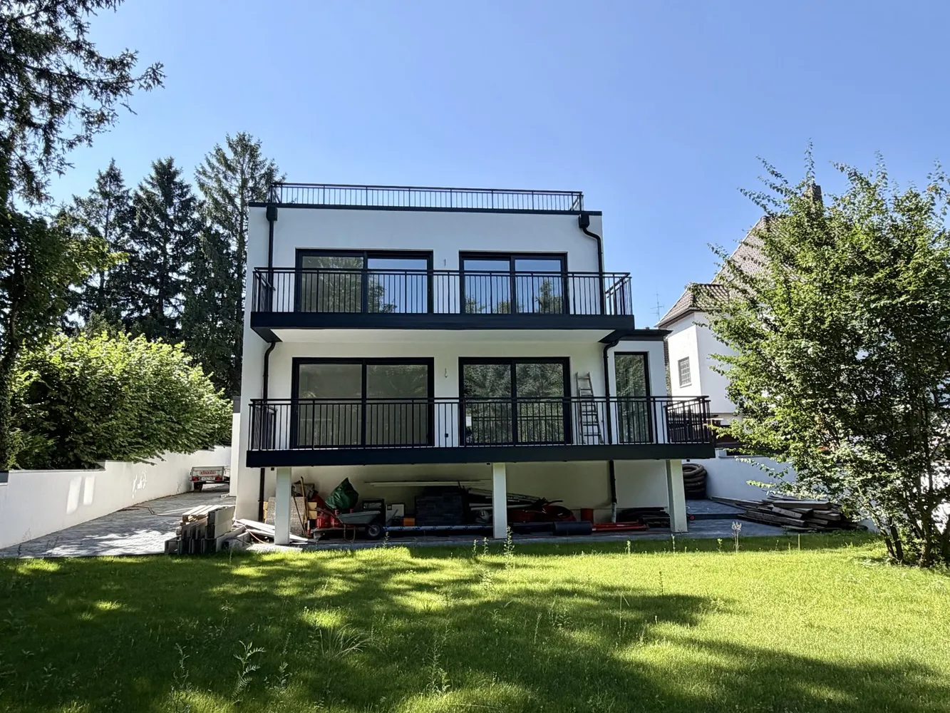 4 Zimmer Wohnung mit 143 m² in Hannover – Bild 2