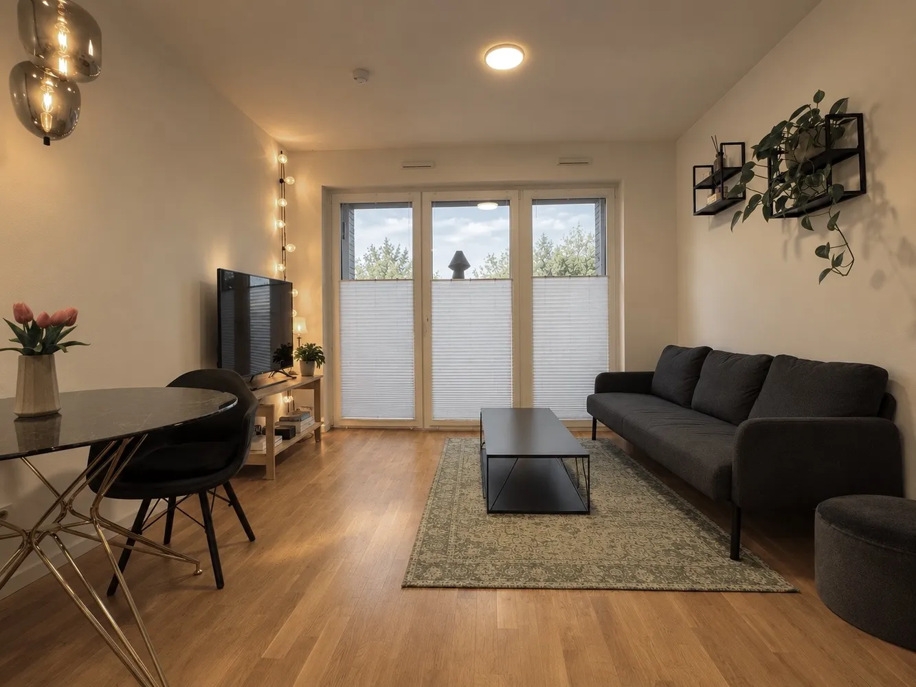 2 room apartment with 47 m² in Cologne – Photo 1