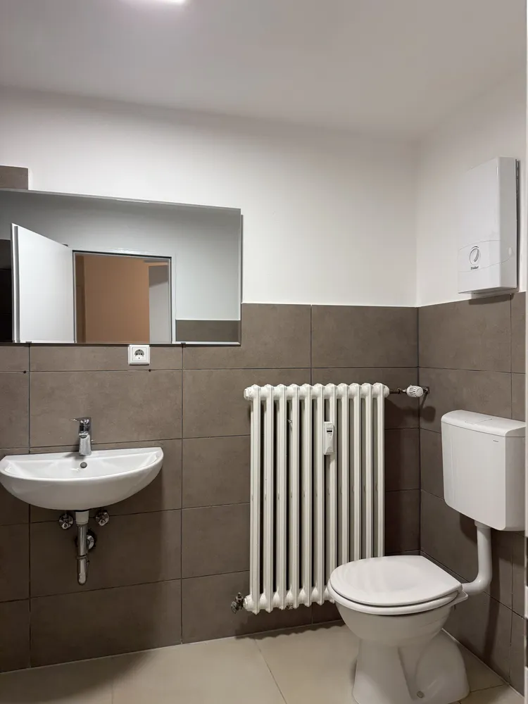 2 Zimmer Wohnung mit 55 m² in Düsseldorf – Bild 4