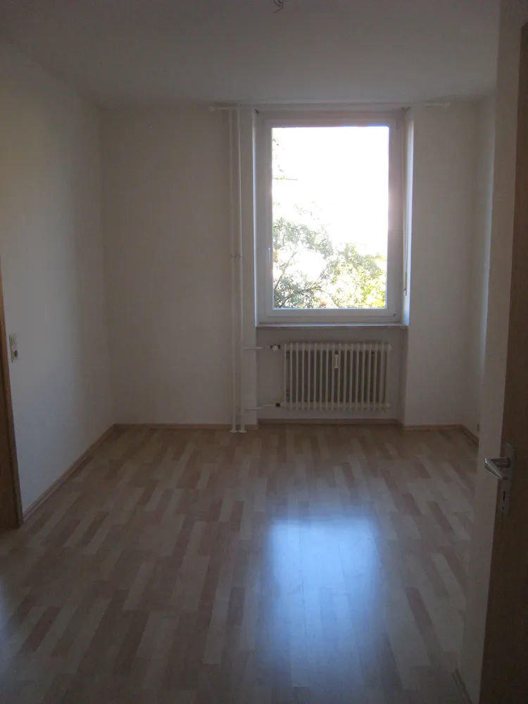 2 Zimmer Wohnung mit 43 m² in Karlsruhe – Bild 4