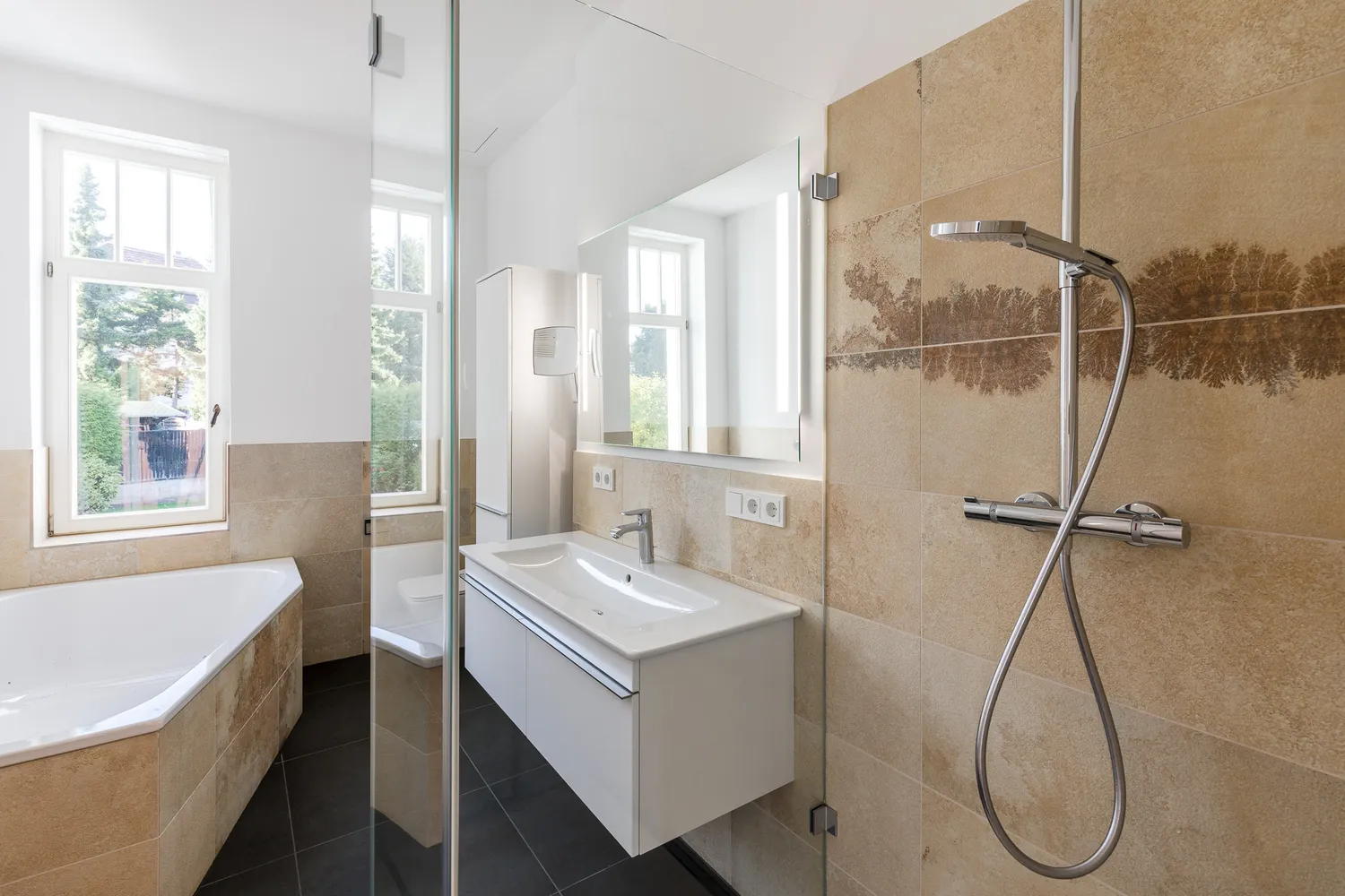 3 Zimmer Wohnung mit 110 m² in Wiesbaden – Bild 8