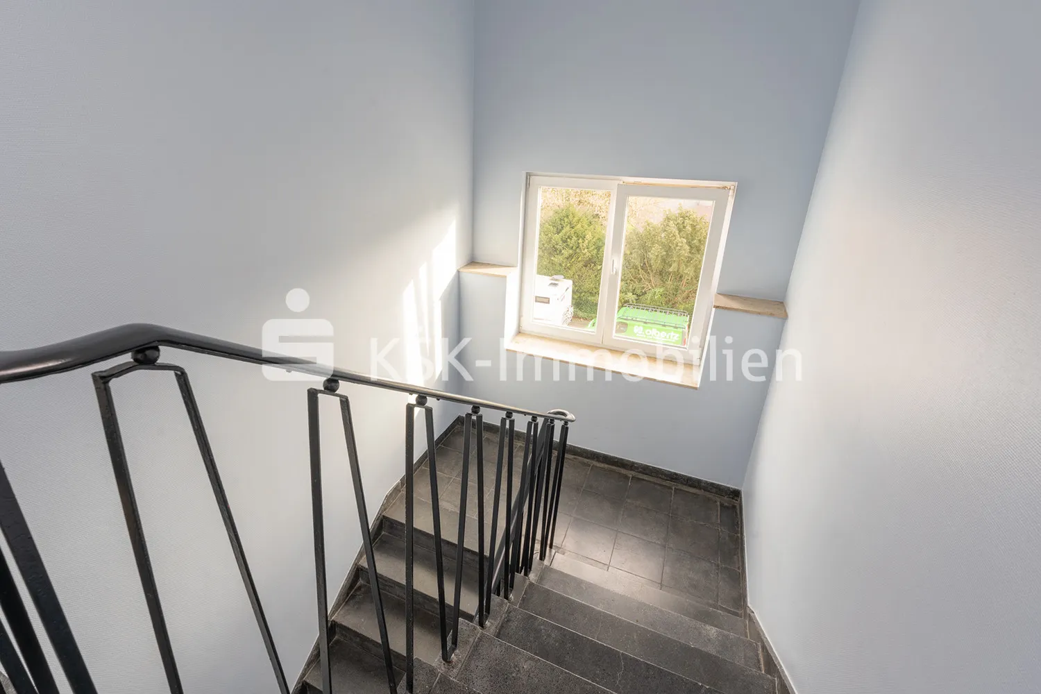 3 Zimmer Wohnung mit 93 m² in Köln – Bild 10