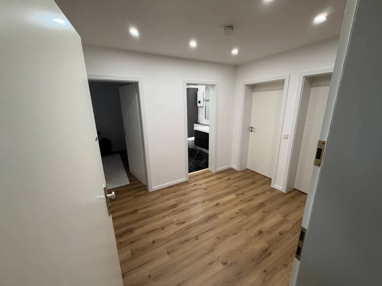 3 Zimmer Wohnung mit 76 m² in Hürth – Bild 8
