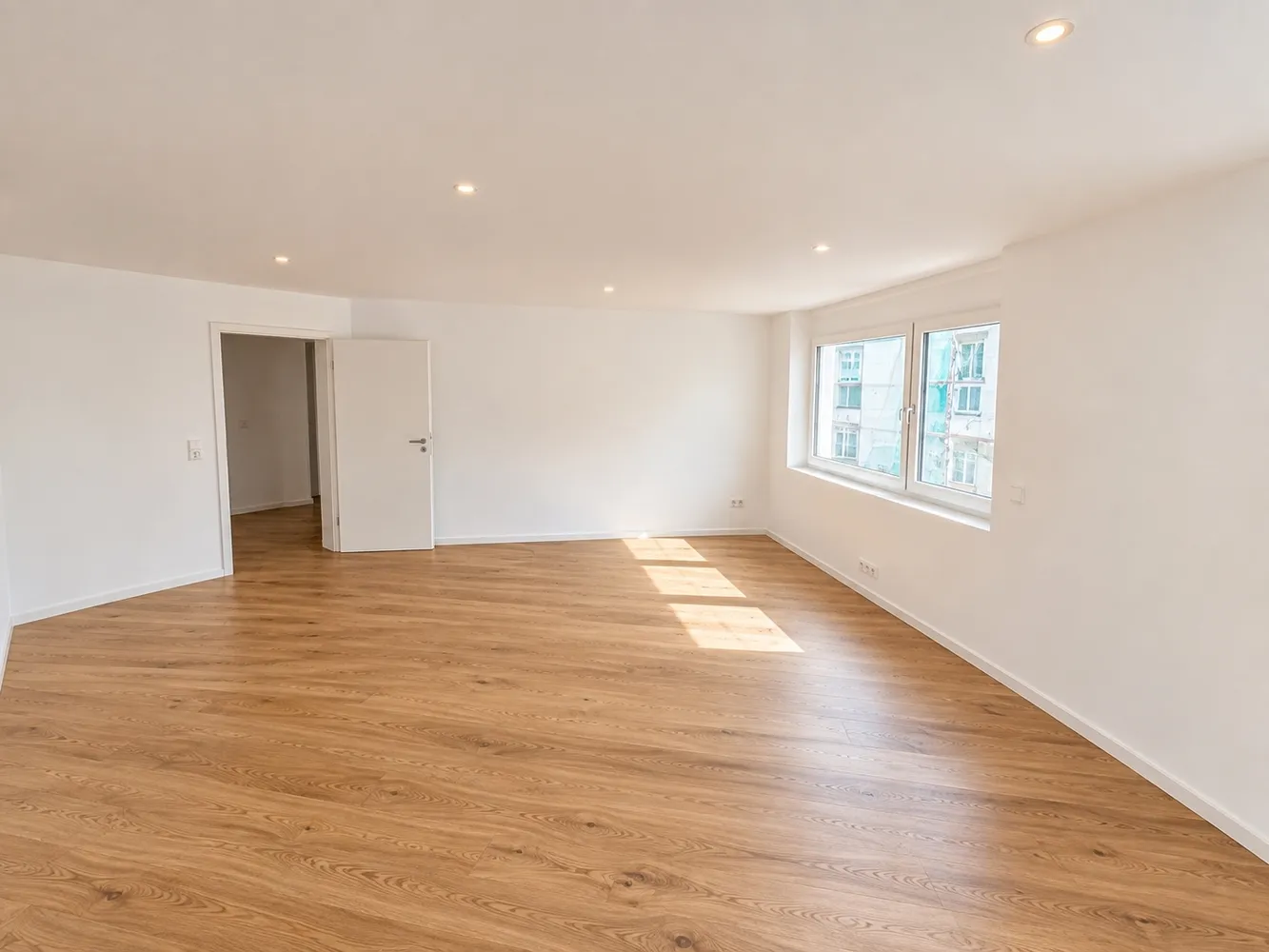 4 Zimmer Wohnung mit 82 m² in Stuttgart – Bild 2