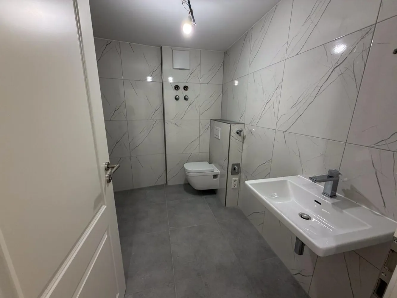 2 room apartment with 75 m² in Cologne – Photo 9