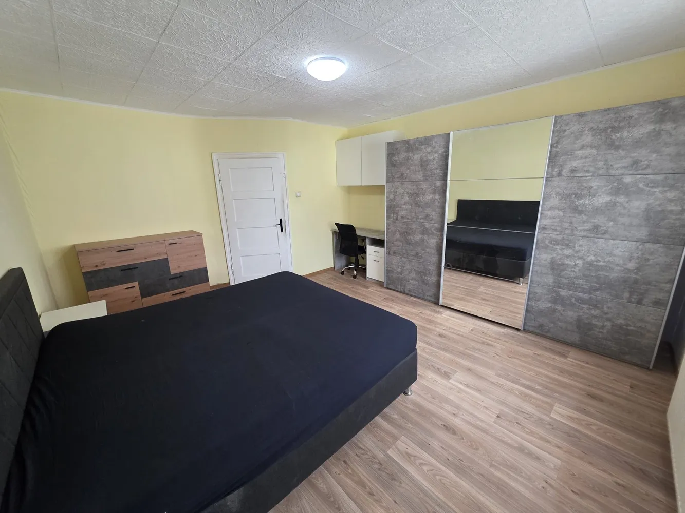 1 room apartment with 40 m² in Pirmasens – Photo 3