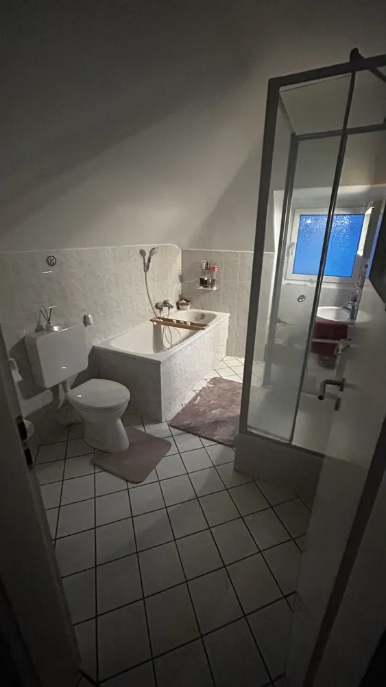 2 Zimmer Wohnung mit 64 m² in Solingen – Bild 5
