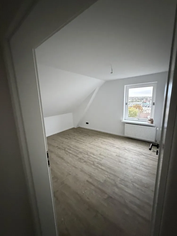 3 Zimmer Wohnung mit 85 m² in Flensburg – Bild 2