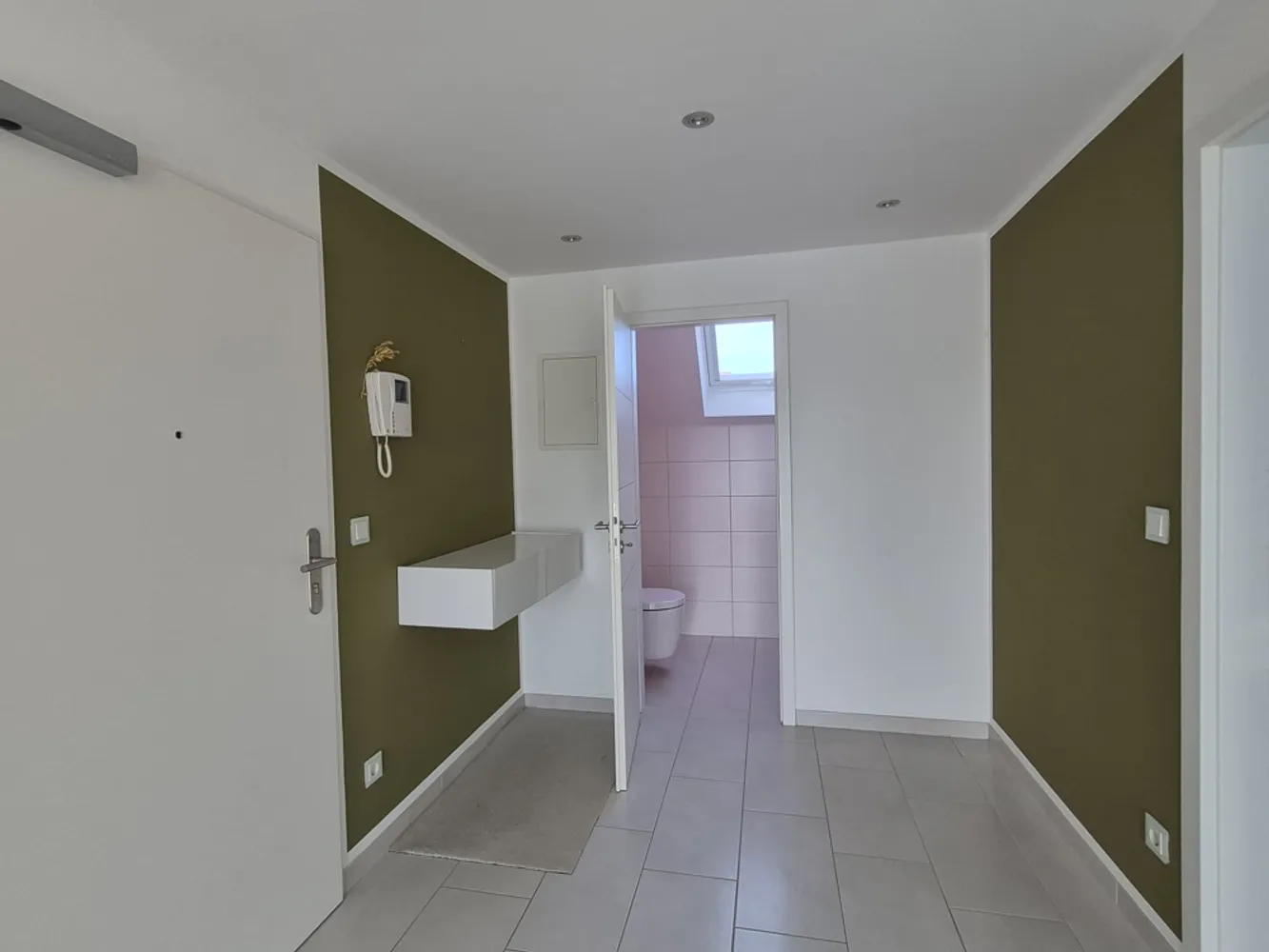 3 Zimmer Wohnung mit 110 m² in Bonn – Bild 2