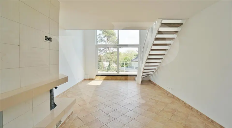 5 Zimmer Wohnung mit 200 m² in Falkensee – Bild 1