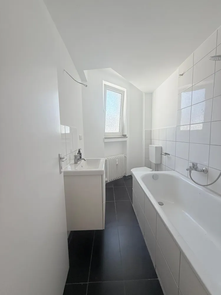 2 room apartment with 64 m² in Düsseldorf – Photo 5