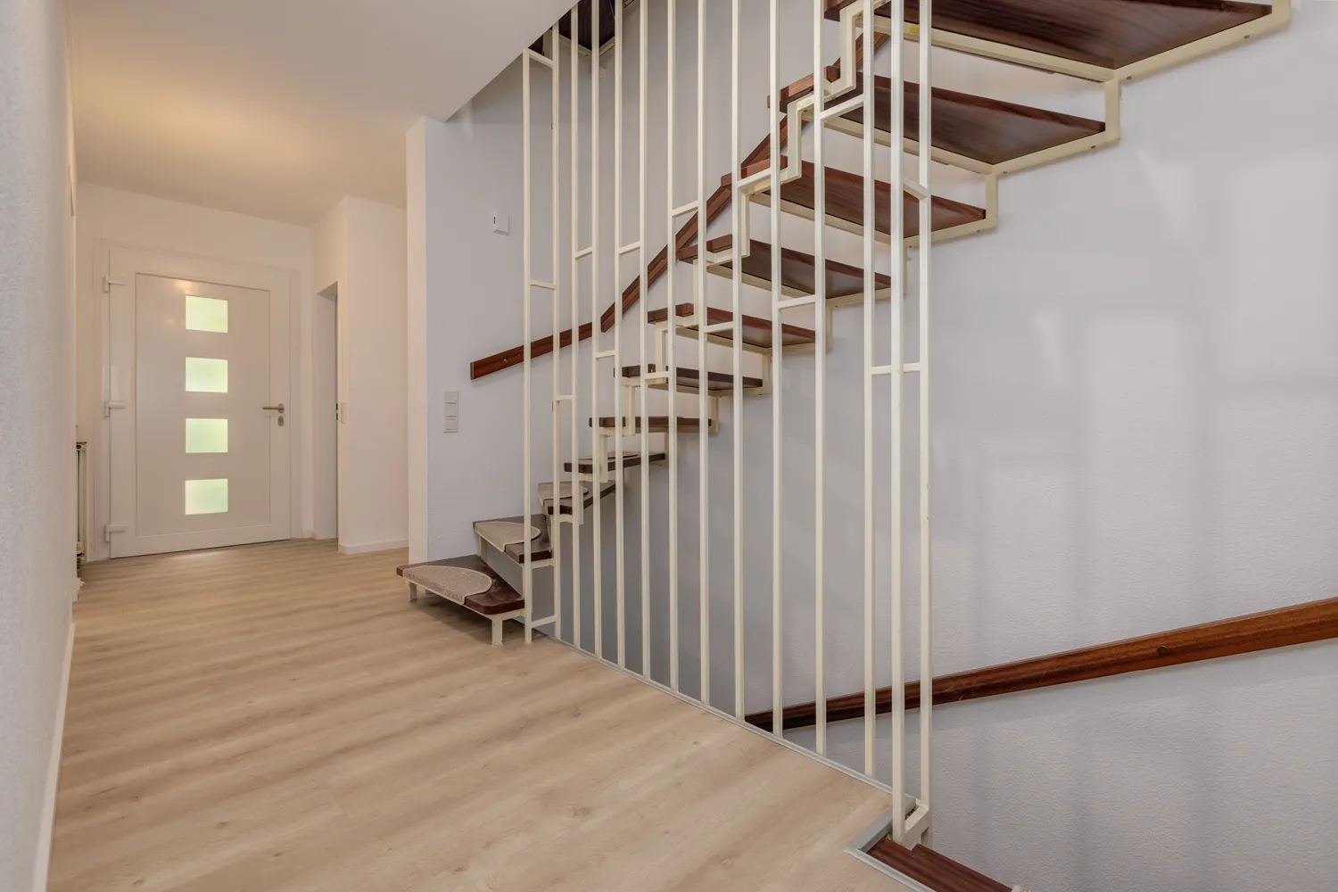 6 Zimmer Haus mit 143 m² in Frankfurt am Main – Bild 5