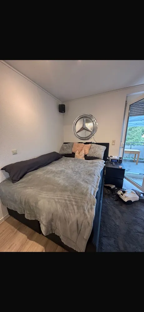 1 Zimmer Wohnung mit 33 m² in Freiburg im Breisgau – Bild 2
