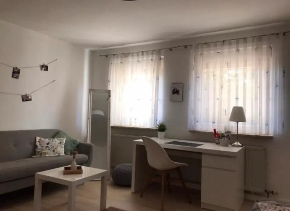 Shared room with 19 m² in Stuttgart – Photo 1