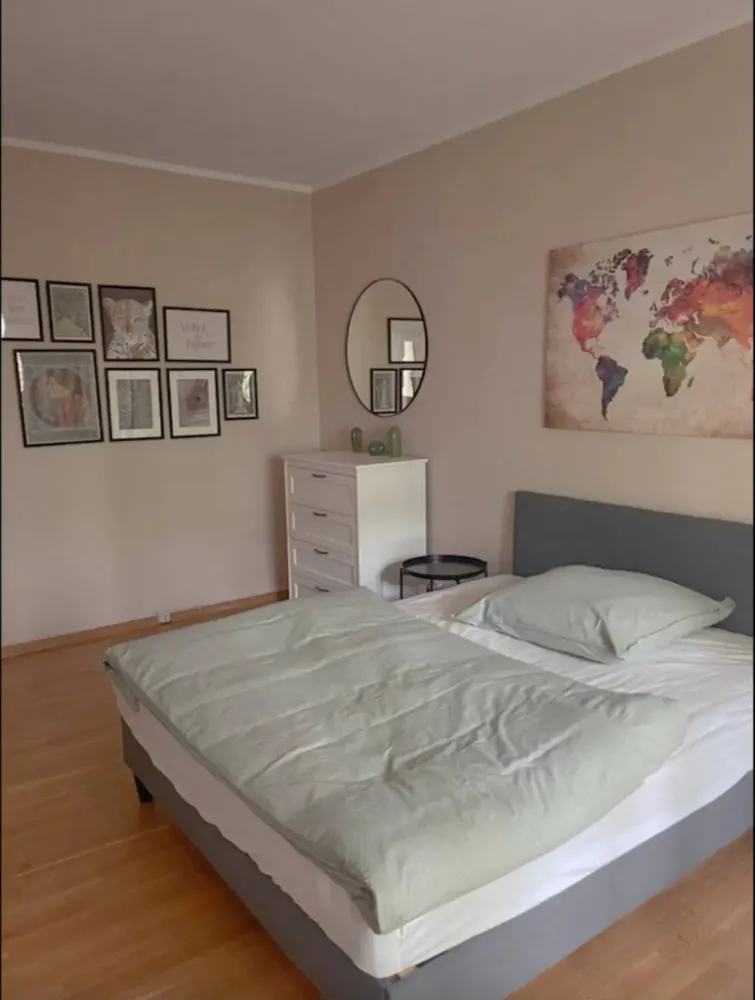 WG-Zimmer mit 30 m² in Frankfurt am Main – Bild 1
