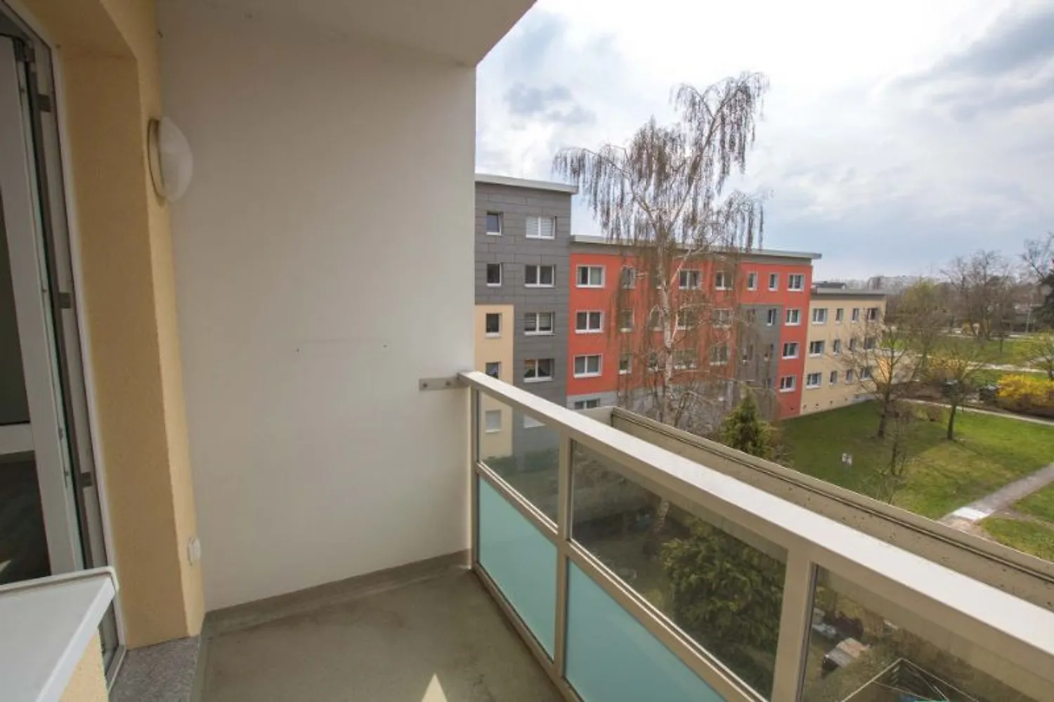 3 Zimmer Wohnung mit 56 m² in Halle (Saale) – Bild 5