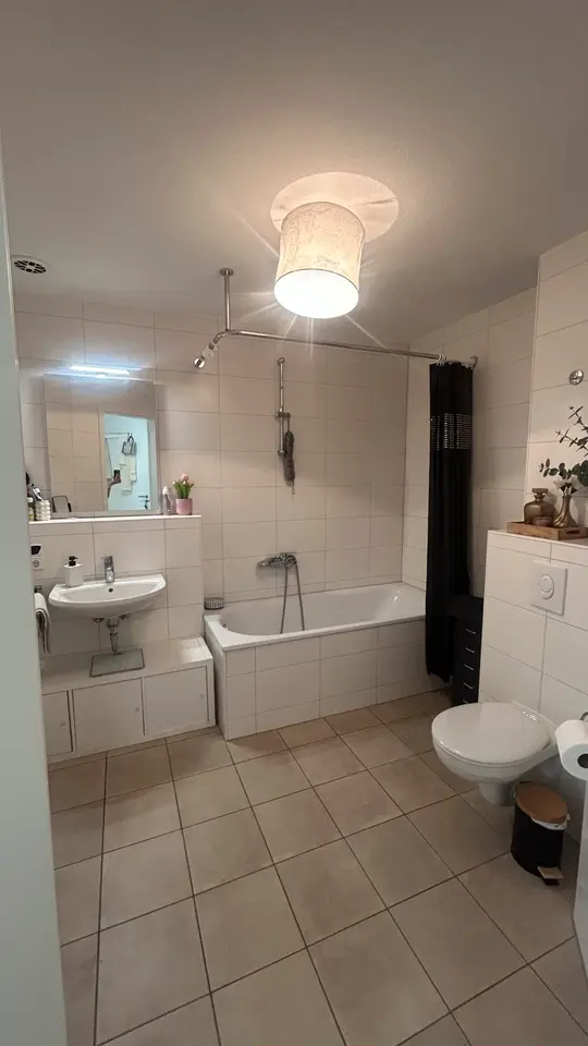 2 Zimmer Wohnung mit 560 m² in Regensburg – Bild 5