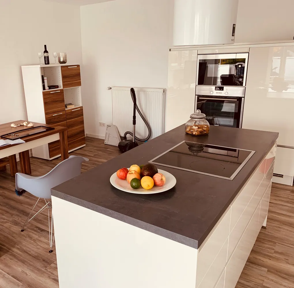2 Zimmer Wohnung mit 76 m² in Wiesbaden – Bild 7