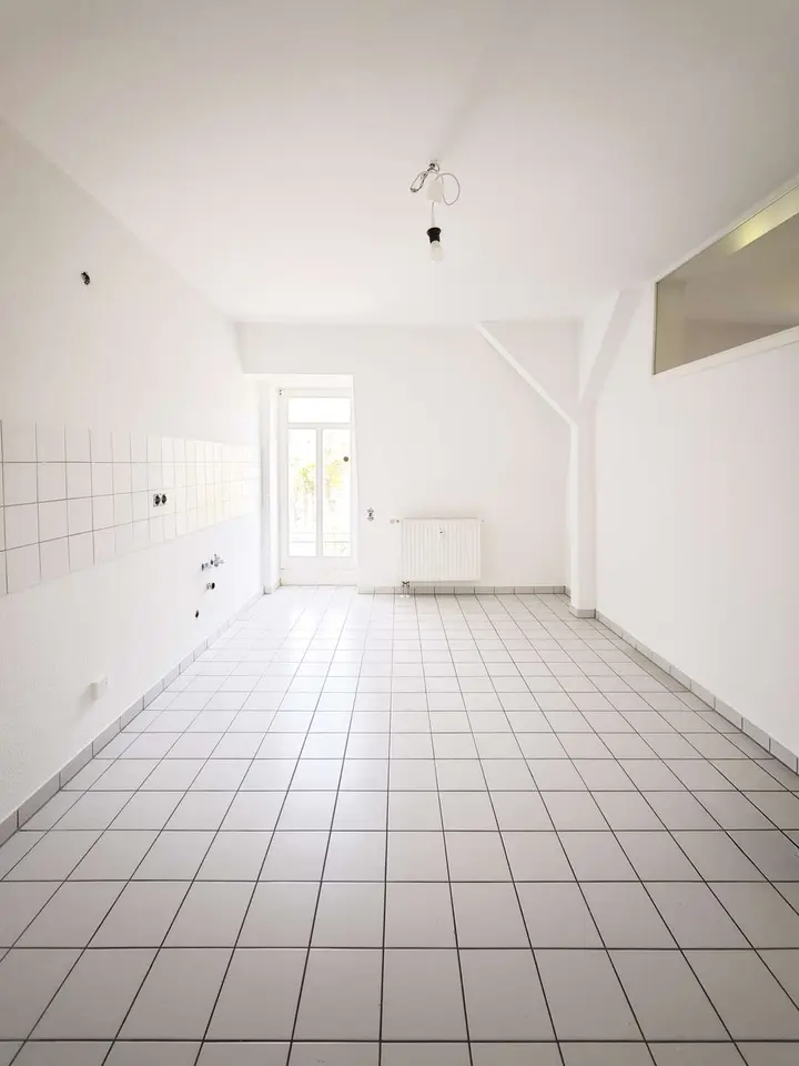 5 Zimmer Wohnung mit 142 m² in Zwickau – Bild 2
