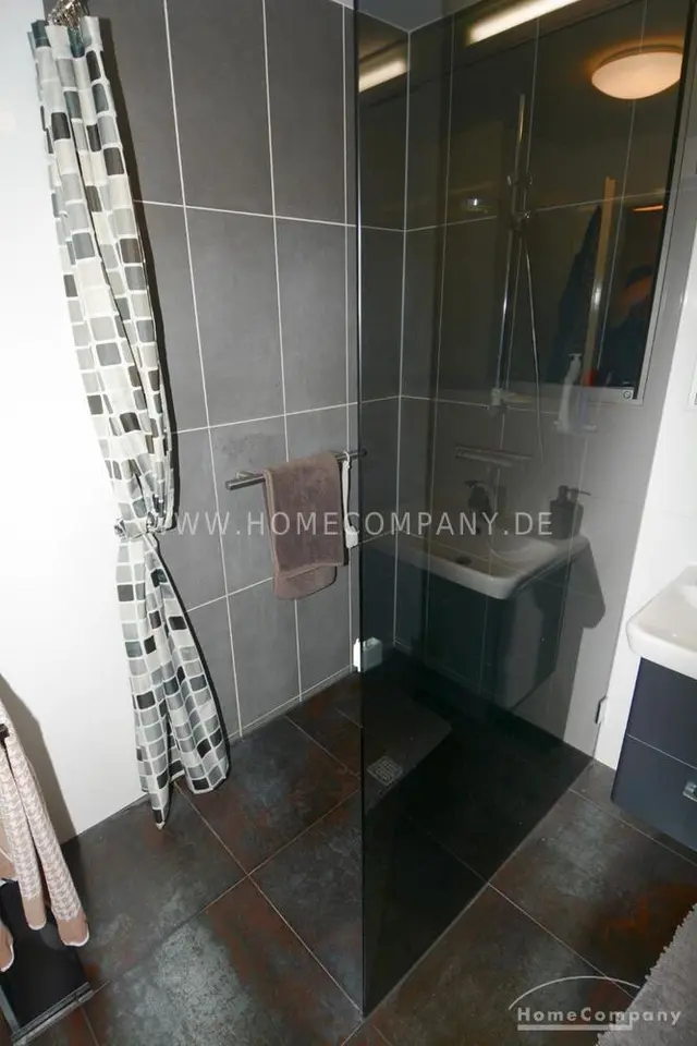 Shared room with 91 m² in Neumünster – Photo 5