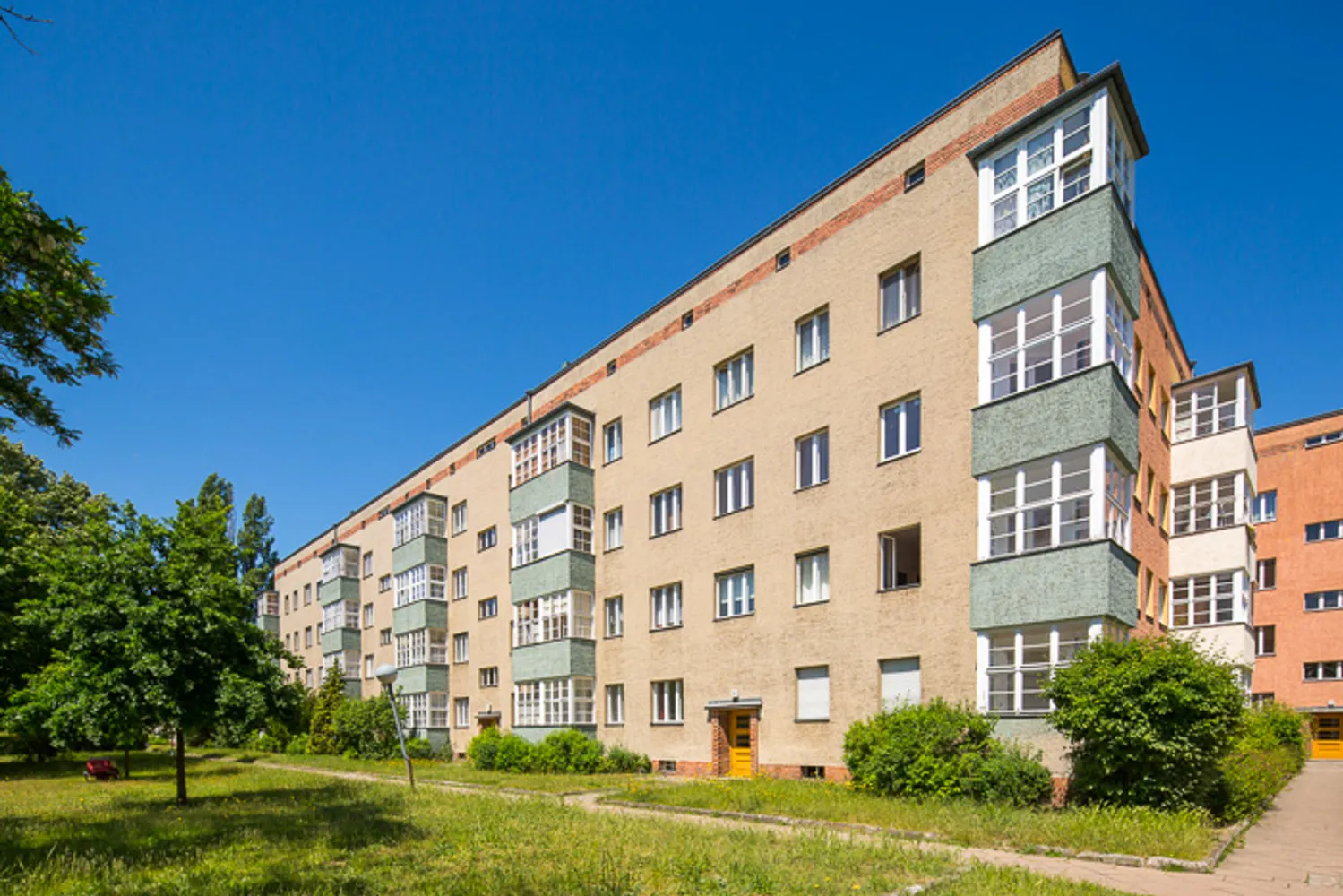 2 Zimmer Wohnung mit 53 m² in Berlin – Bild 1