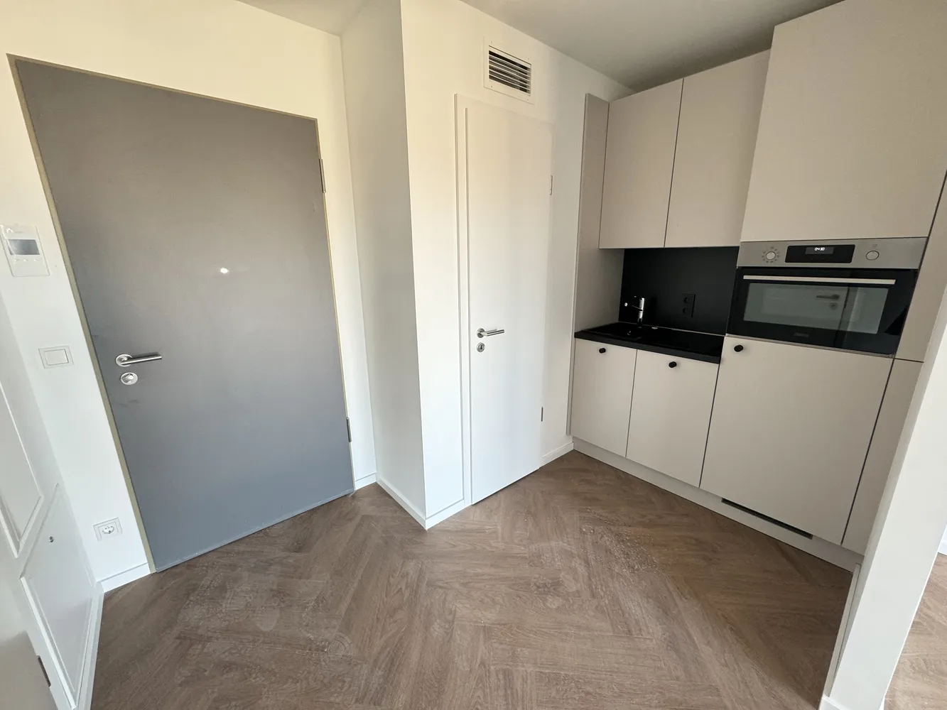 2 Zimmer Wohnung mit 34 m² in Berlin – Bild 9