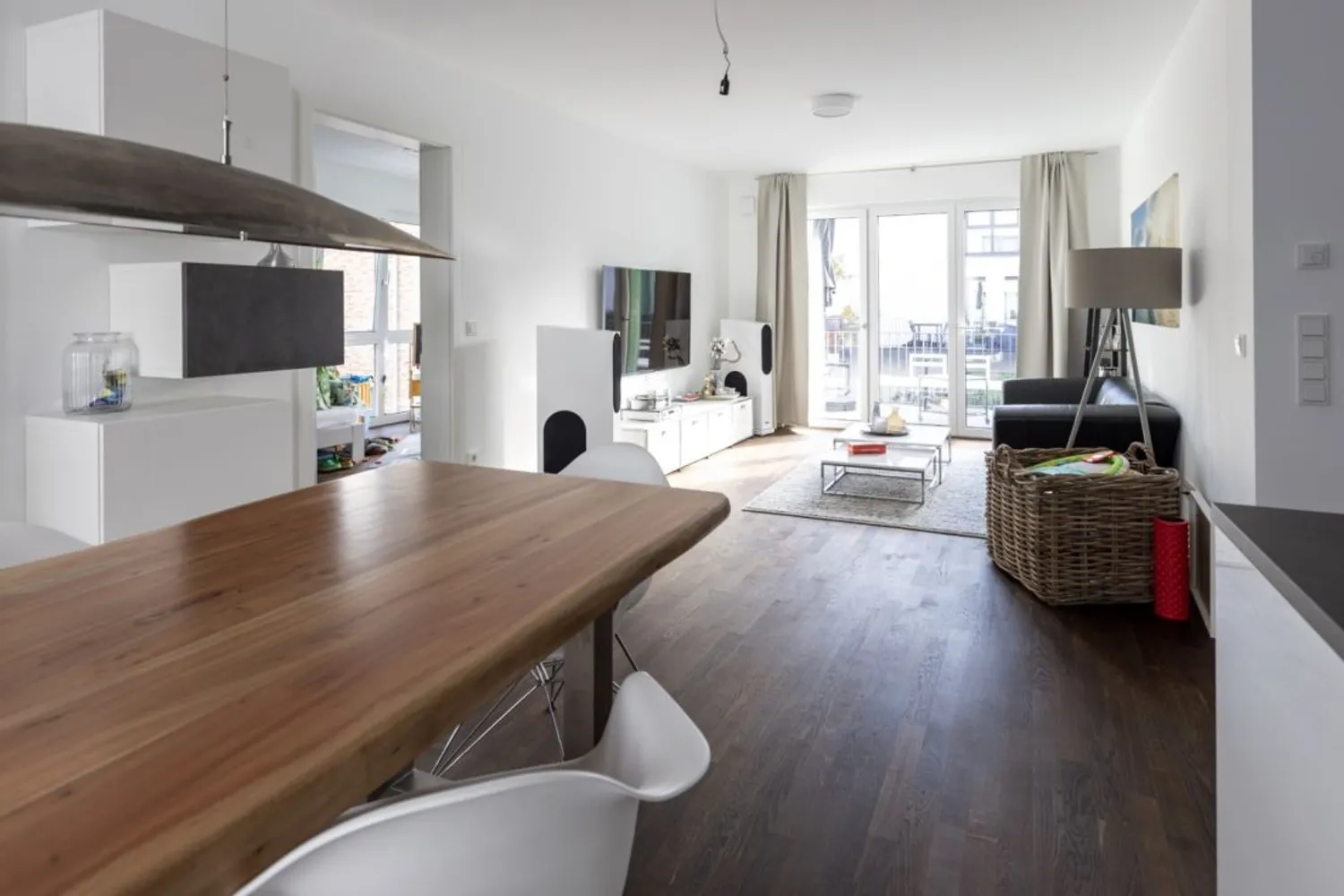 4 Zimmer Wohnung mit 120 m² in Düsseldorf – Bild 6