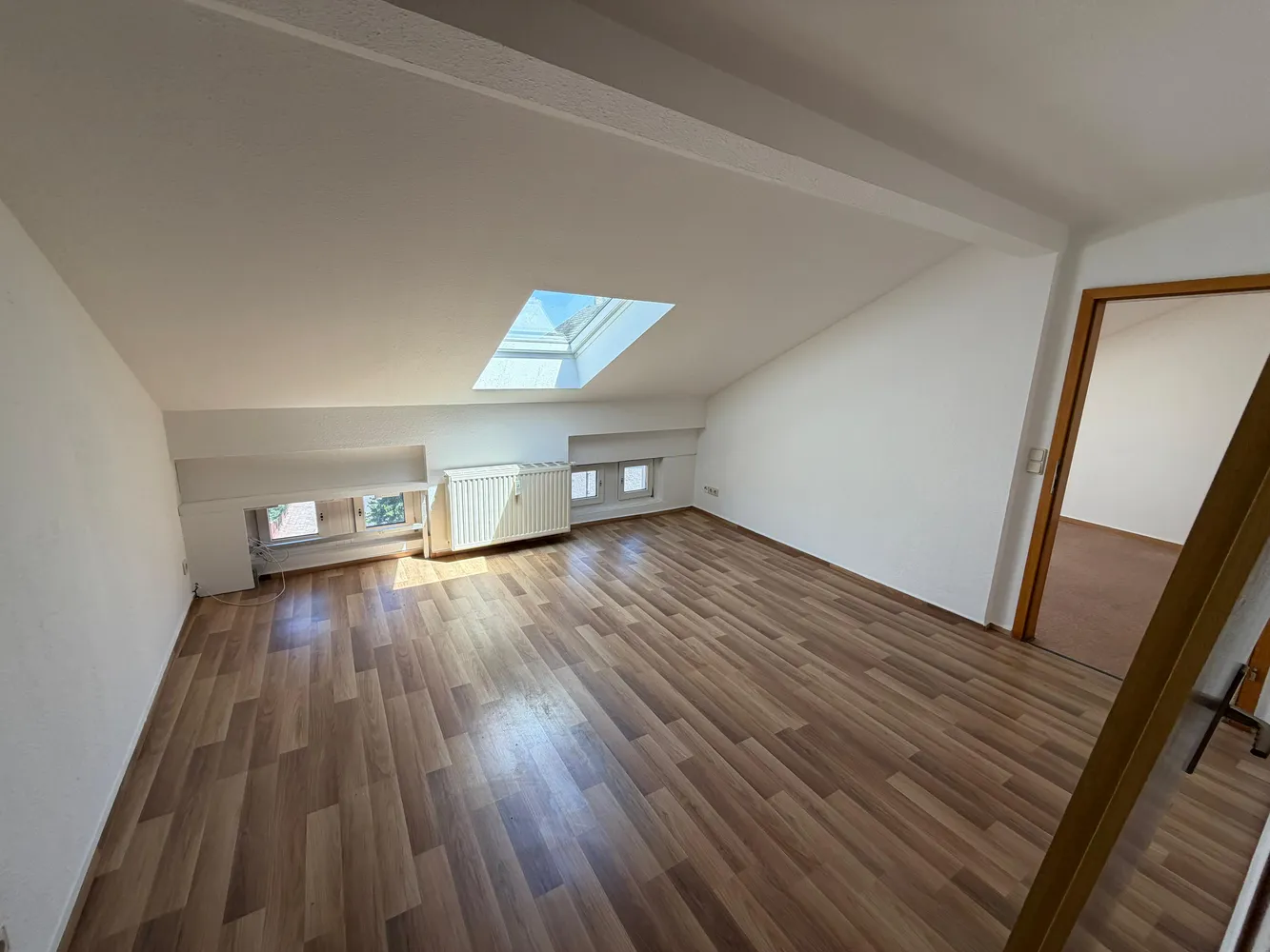 2 Zimmer Wohnung mit 62 m² in Altenburg – Bild 3