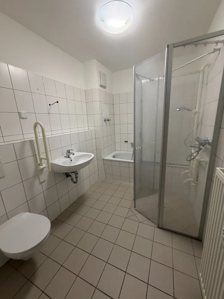 2 Zimmer Wohnung mit 41 m² in Halle (Saale) – Bild 5