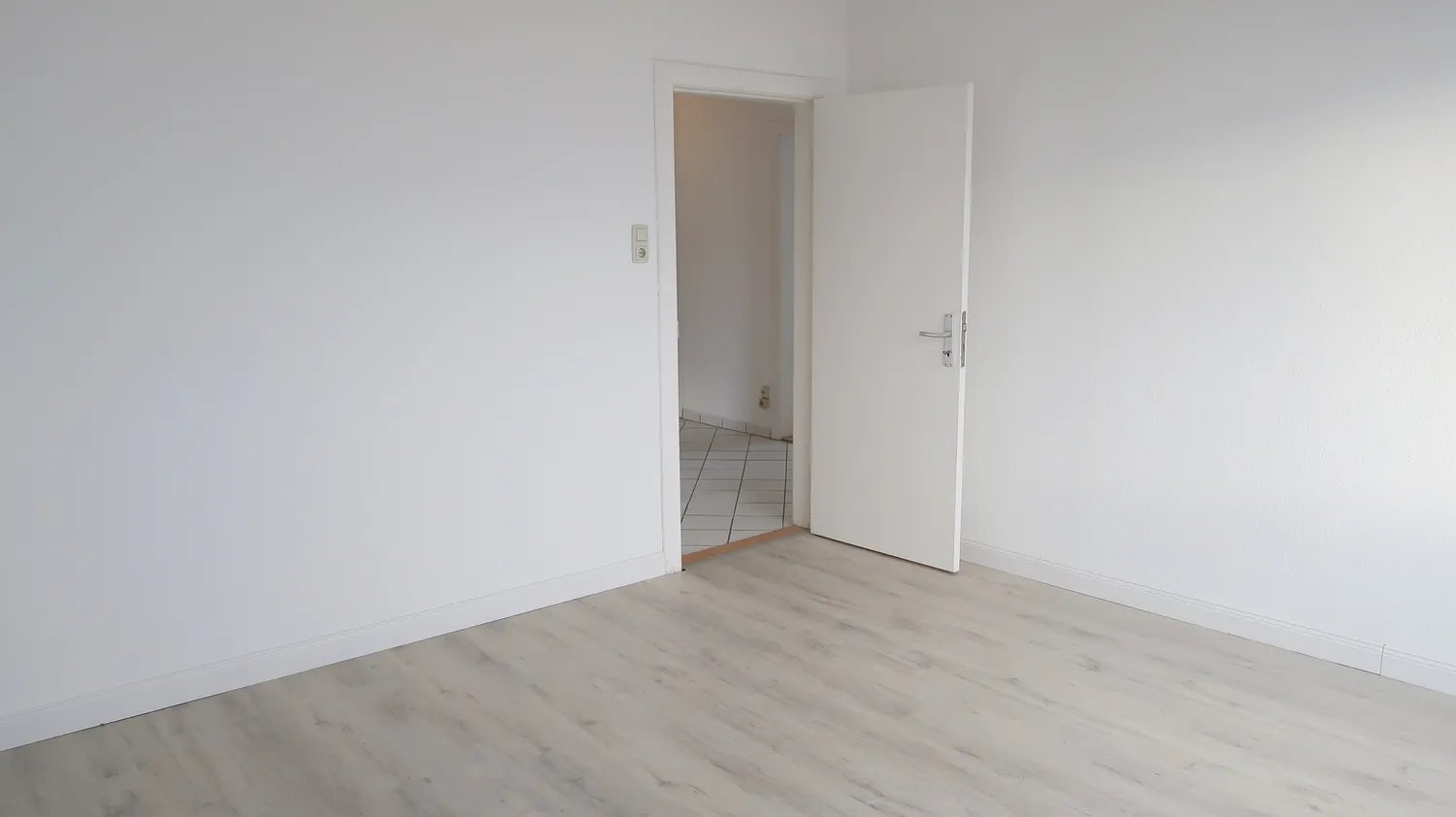 4 Zimmer Wohnung mit 77 m² in Stade – Bild 1