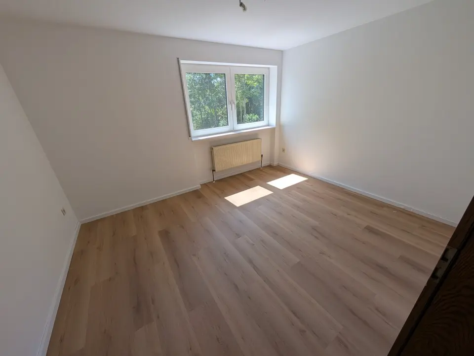 3 Zimmer Wohnung mit 68 m² in Hof – Bild 2