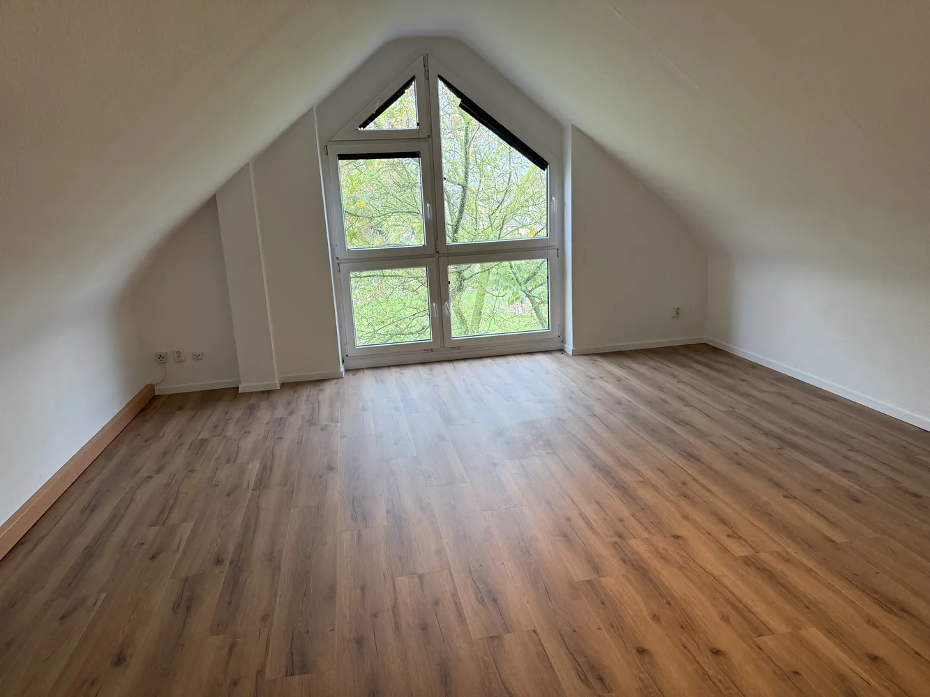 4 Zimmer Wohnung mit 106 m² in Mönchengladbach – Bild 1