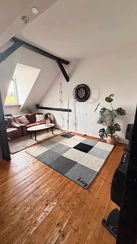 5 Zimmer Wohnung mit 105 m² in Braunschweig – Bild 1