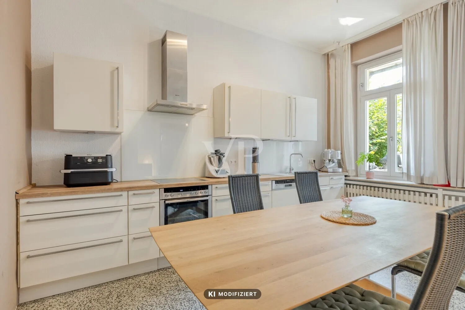 9 Zimmer Haus mit 284 m² in Bonn – Bild 1