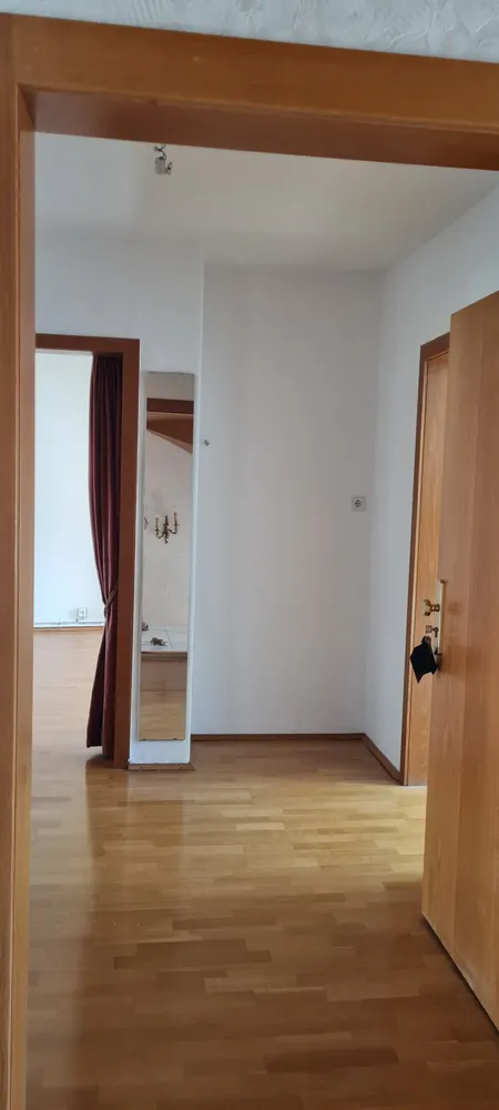 2 Zimmer Wohnung mit 75 m² in Hannover – Bild 1