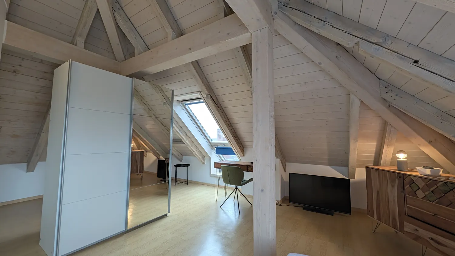 6 room apartment with 135 m² in Munich – Photo 3