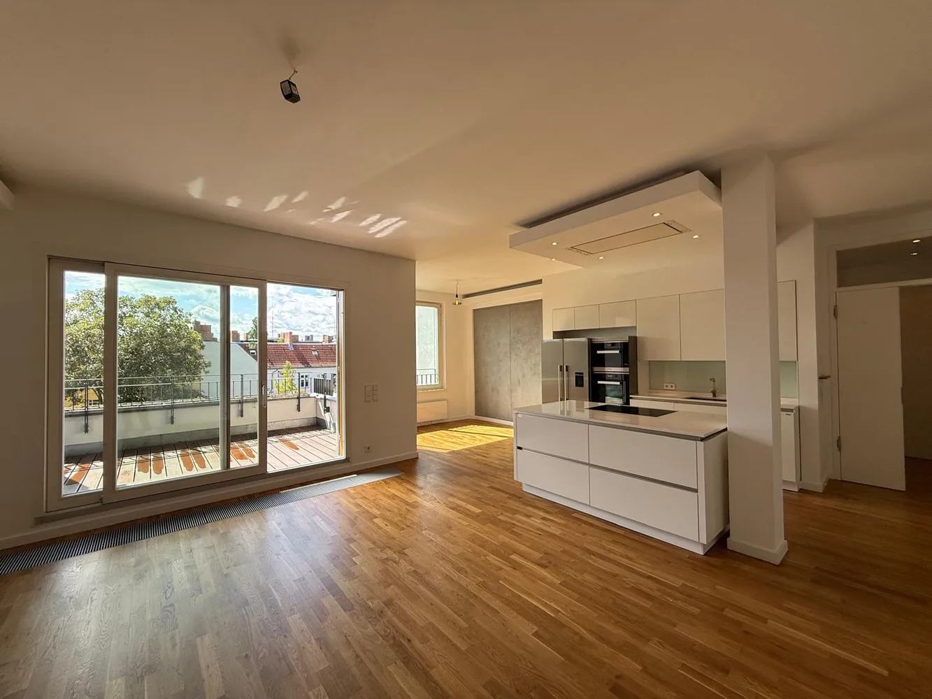 3 Zimmer Wohnung mit 107 m² in Berlin – Bild 1