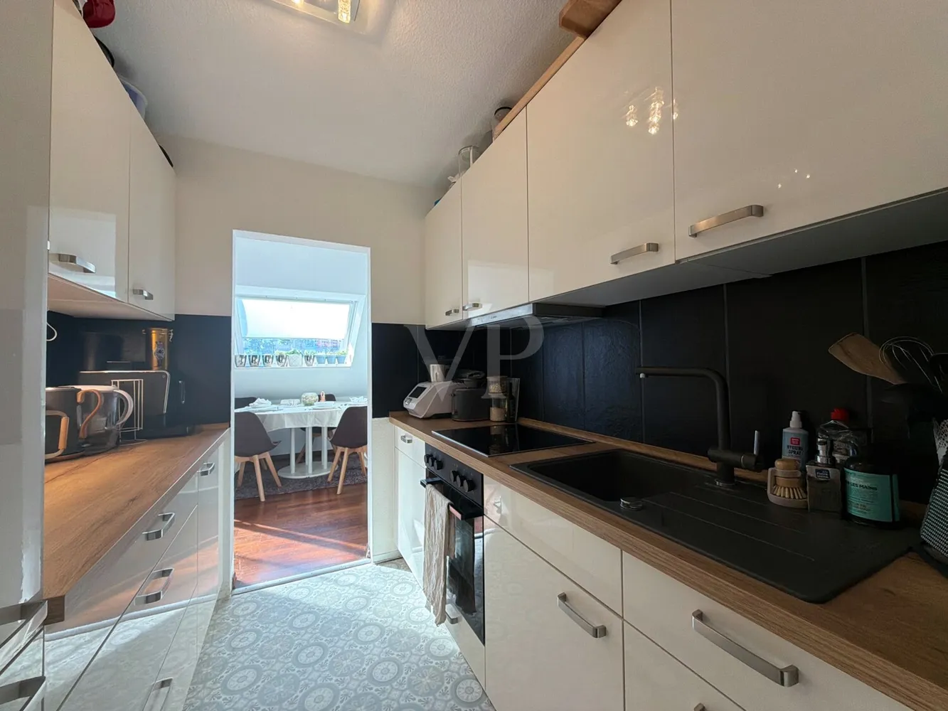 3 Zimmer Wohnung mit 101 m² in Hameln – Bild 2