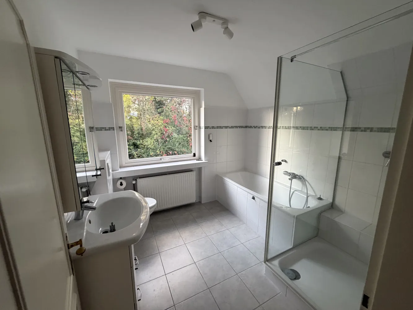 5 Zimmer Haus mit 131 m² in Hamburg – Bild 7