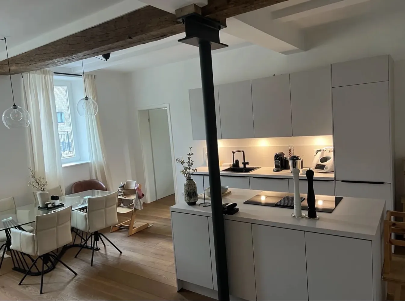 3 Zimmer Wohnung mit 110 m² in Aachen – Bild 2