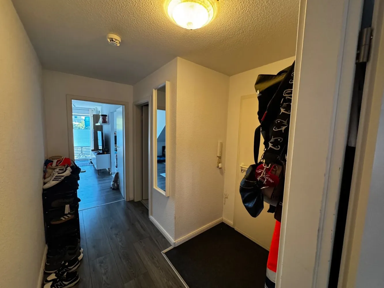 2 Zimmer Wohnung mit 55 m² in Kiel – Bild 2