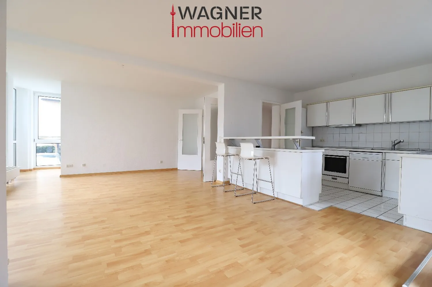 3 Zimmer Wohnung mit 102 m² in Frankfurt am Main – Bild 2