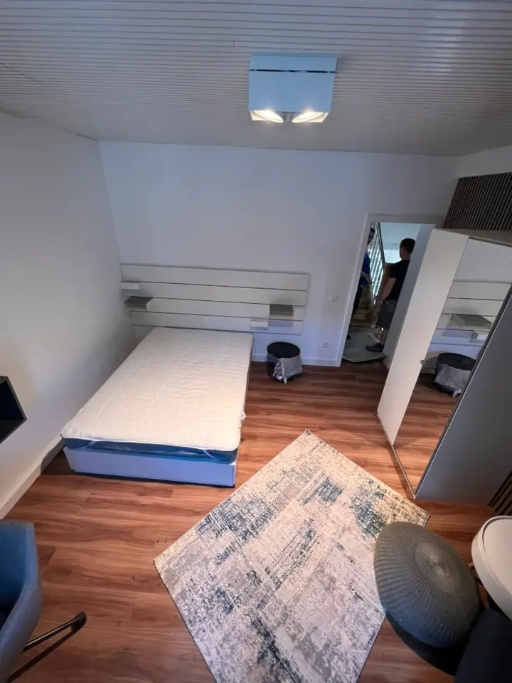 WG-Zimmer mit 95 m² in Frankfurt am Main – Bild 8