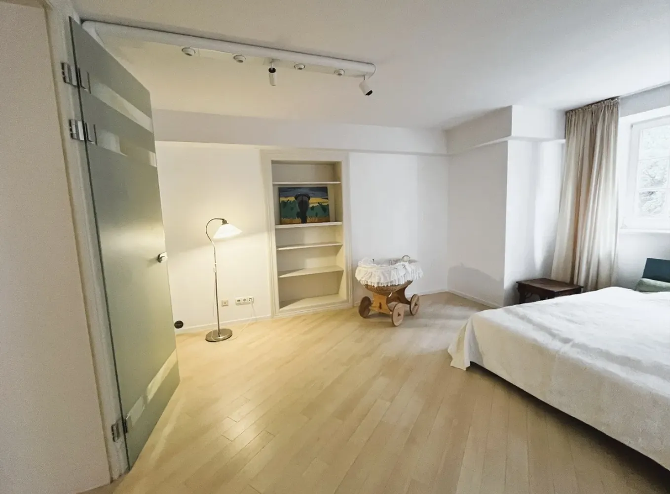 2 Zimmer Wohnung mit 70 m² in Hamburg – Bild 6