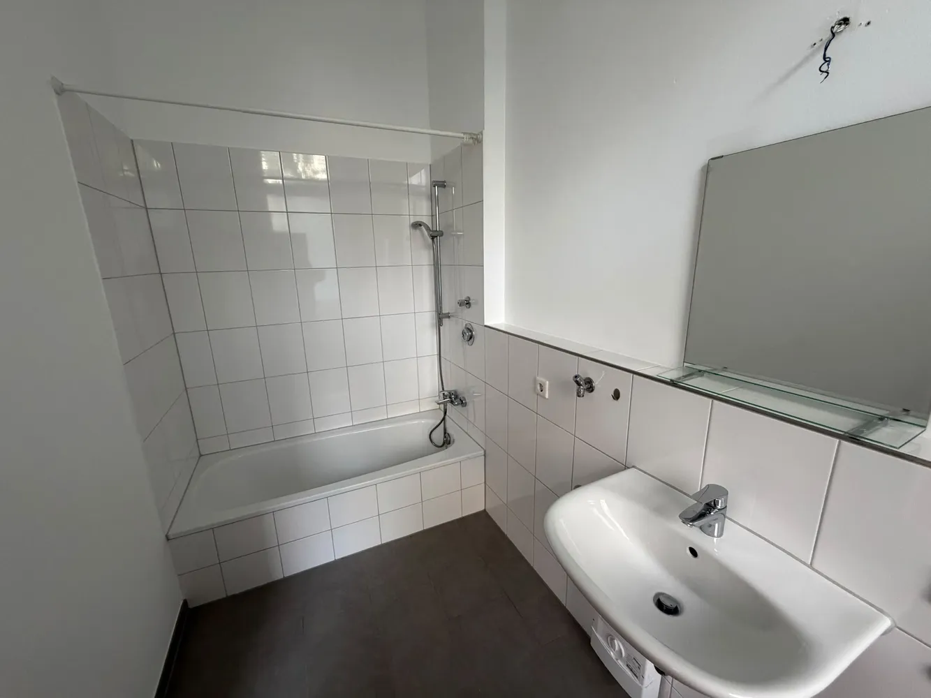 2 Zimmer Wohnung mit 38 m² in Krefeld – Bild 4