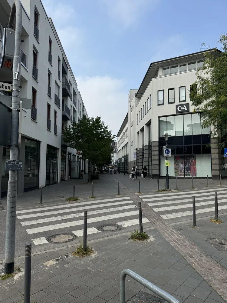 1 Zimmer Wohnung mit 50 m² in Neuss – Bild 10